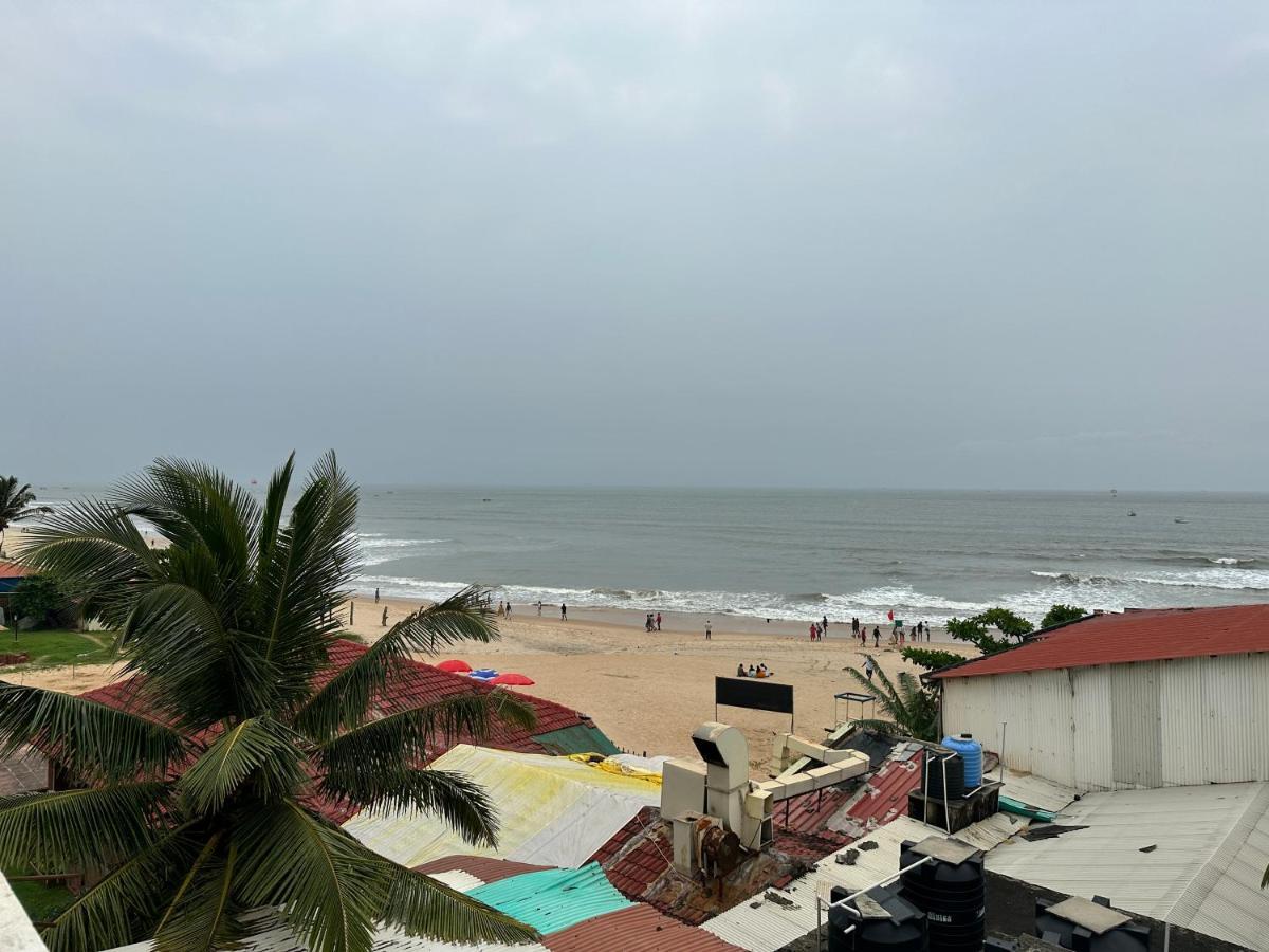 Hotel Salty Waves Бага Экстерьер фото