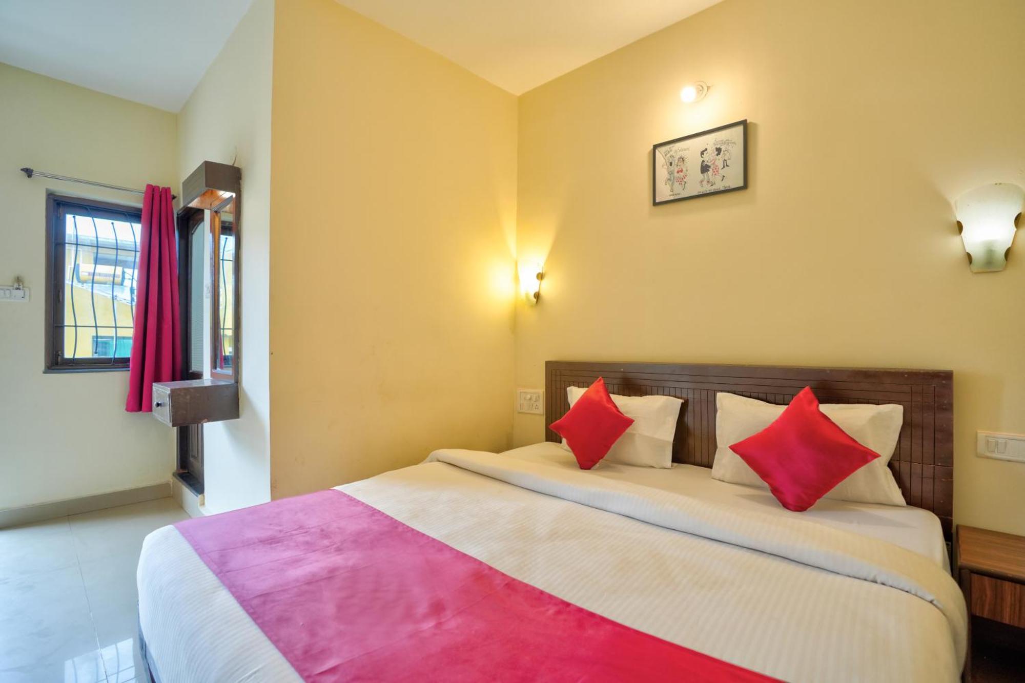 Hotel Salty Waves Бага Экстерьер фото